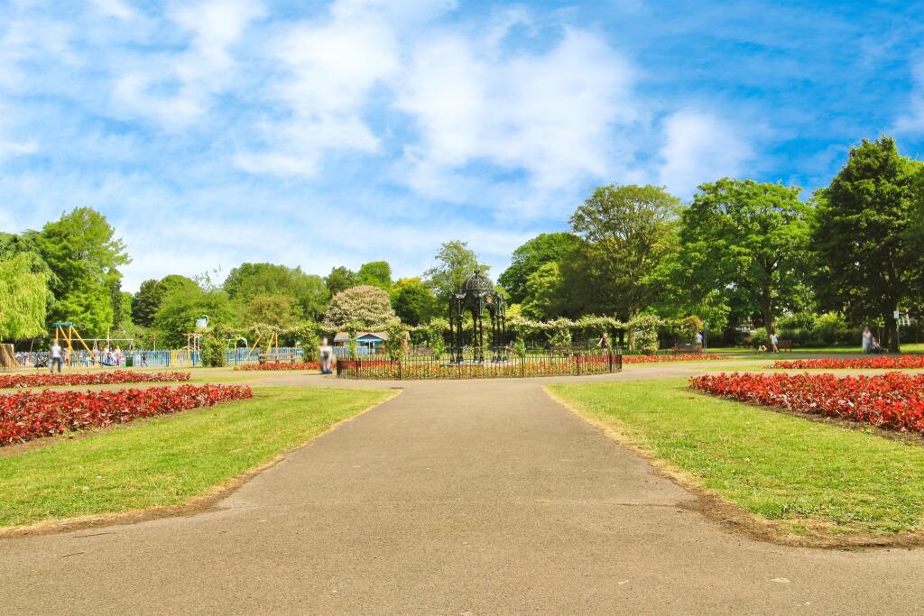 Additional property image - Kensington Avenue, Victoria Park, Cardiff