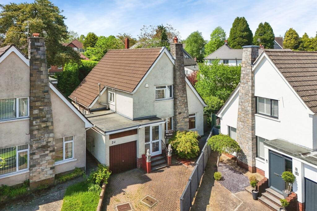 4 bedroom detached house for sale in Mill Close, Lisvane, Cardiff, CF14
