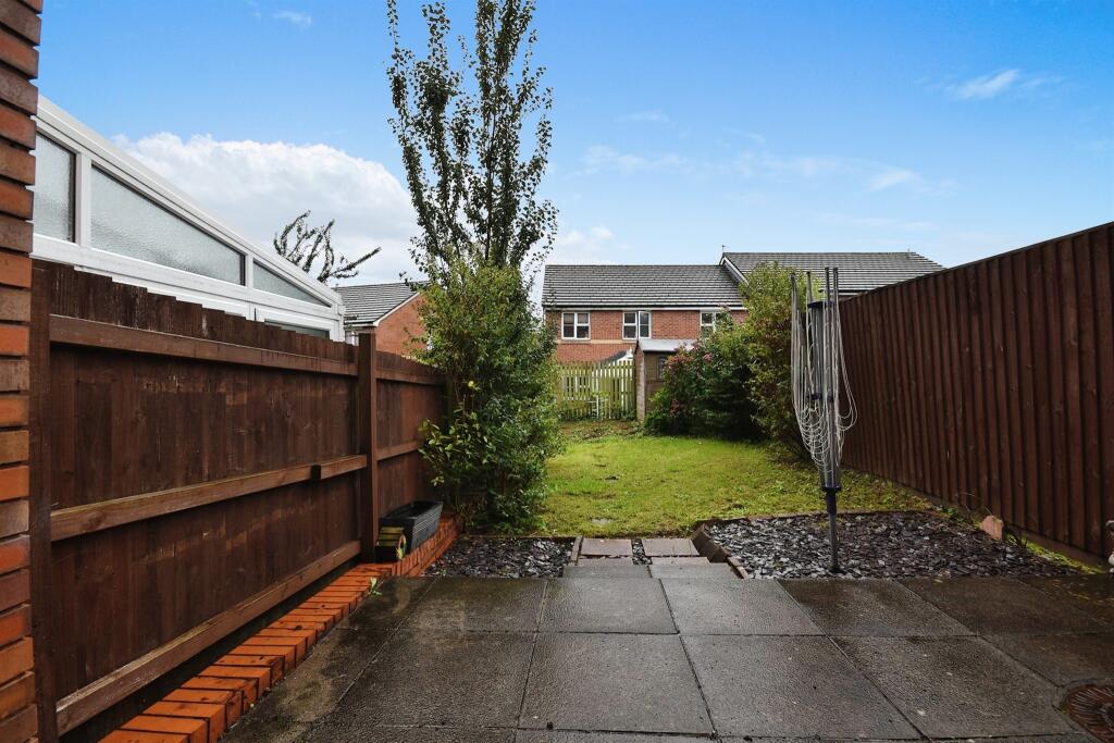 2 bedroom terraced house for sale in Fairacre Close, Thornhill, Cardiff