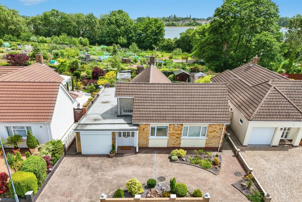 Main image of property: South Rise, Llanishen, Cardiff