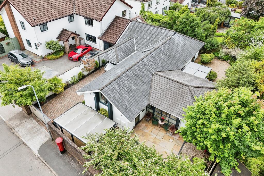 Additional property image - Chartwell Drive, Lisvane, Cardiff