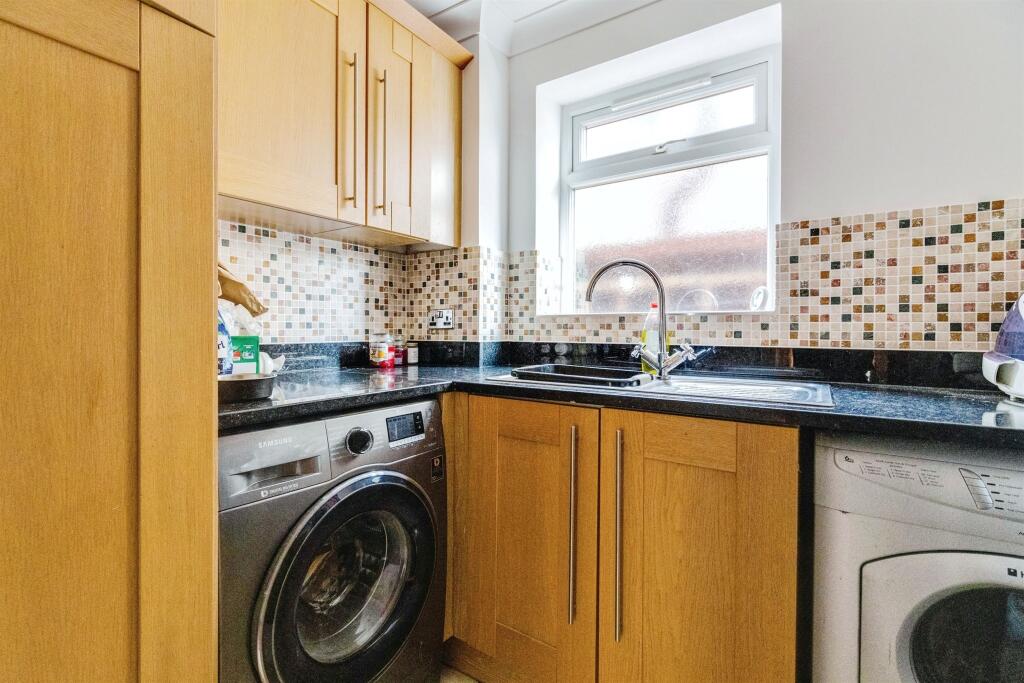 Additional property image - Rowan Way, Lisvane, Cardiff