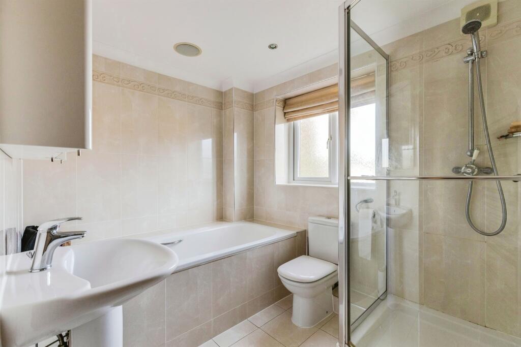Additional property image - Rowan Way, Lisvane, Cardiff