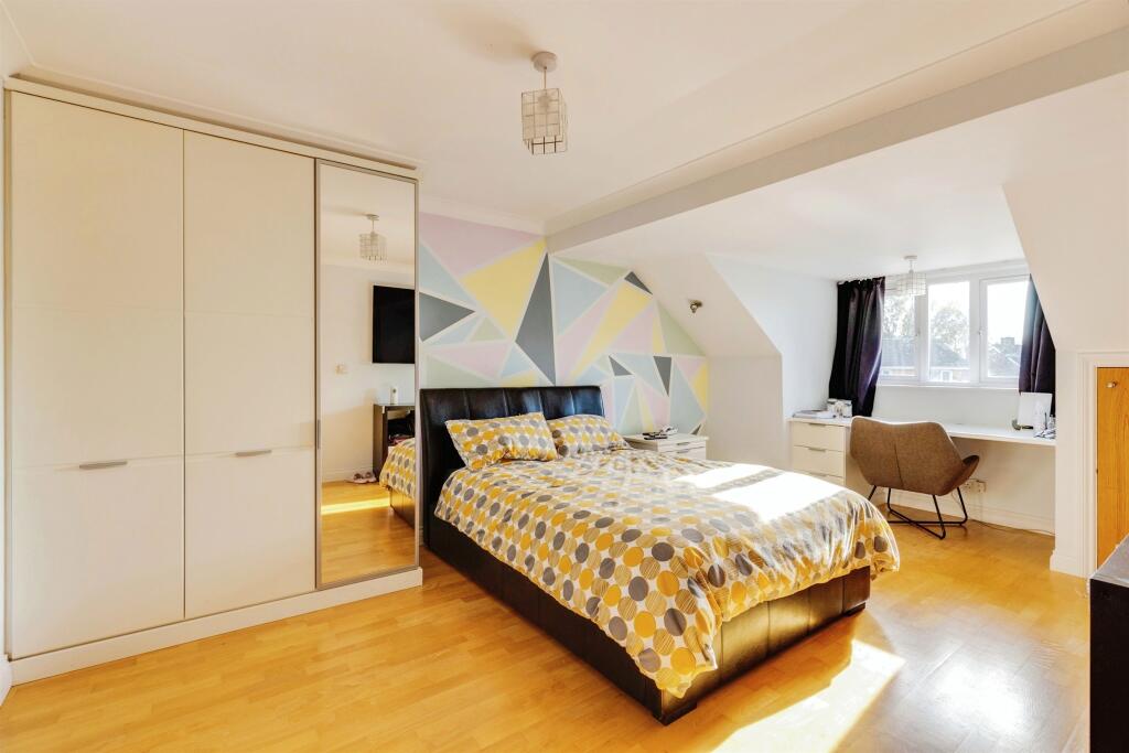 Additional property image - Rowan Way, Lisvane, Cardiff