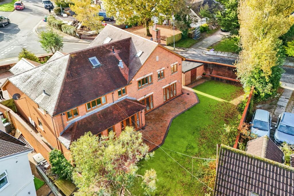 Additional property image - Rowan Way, Lisvane, Cardiff