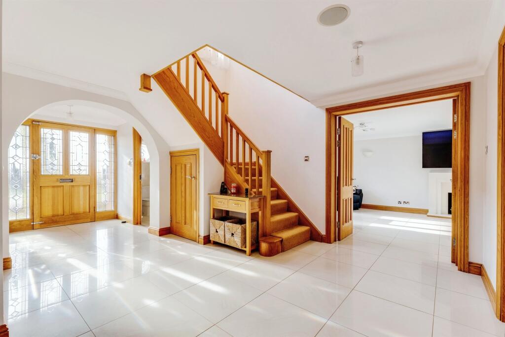 Additional property image - Rowan Way, Lisvane, Cardiff