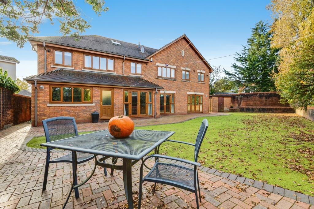 Additional property image - Rowan Way, Lisvane, Cardiff