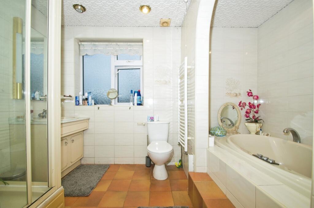 Additional property image - Philip Close, Rhiwbina, Cardiff