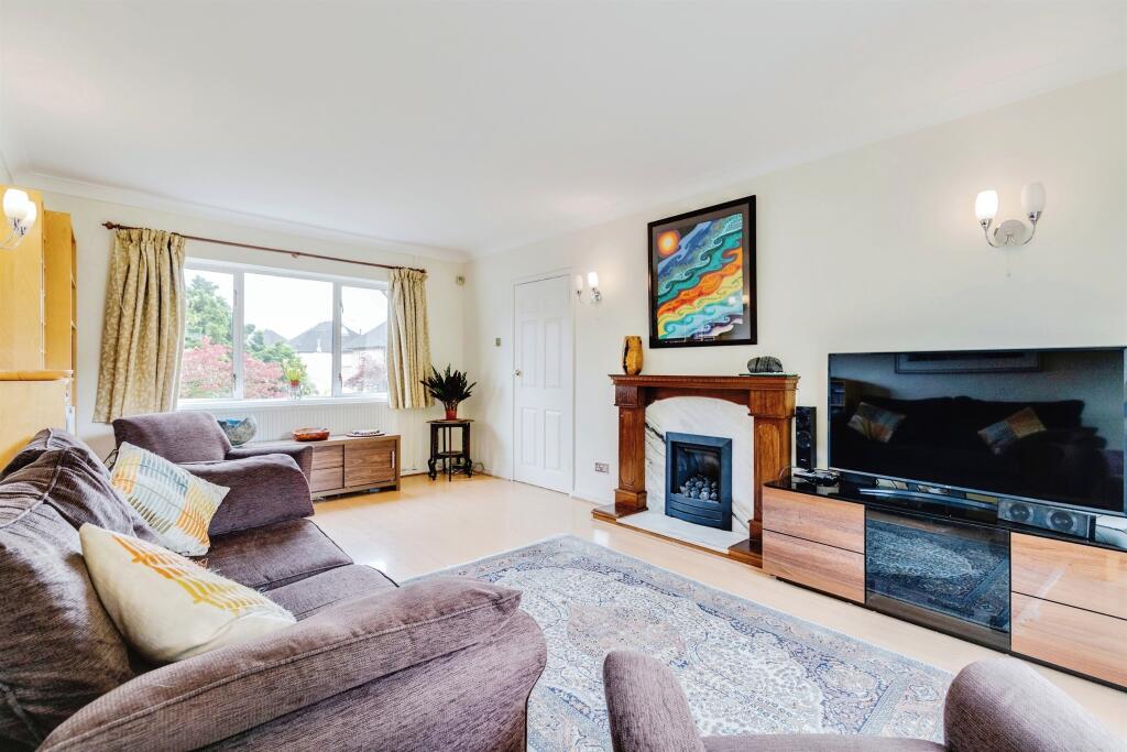 Additional property image - The Rise, Llanishen, Cardiff
