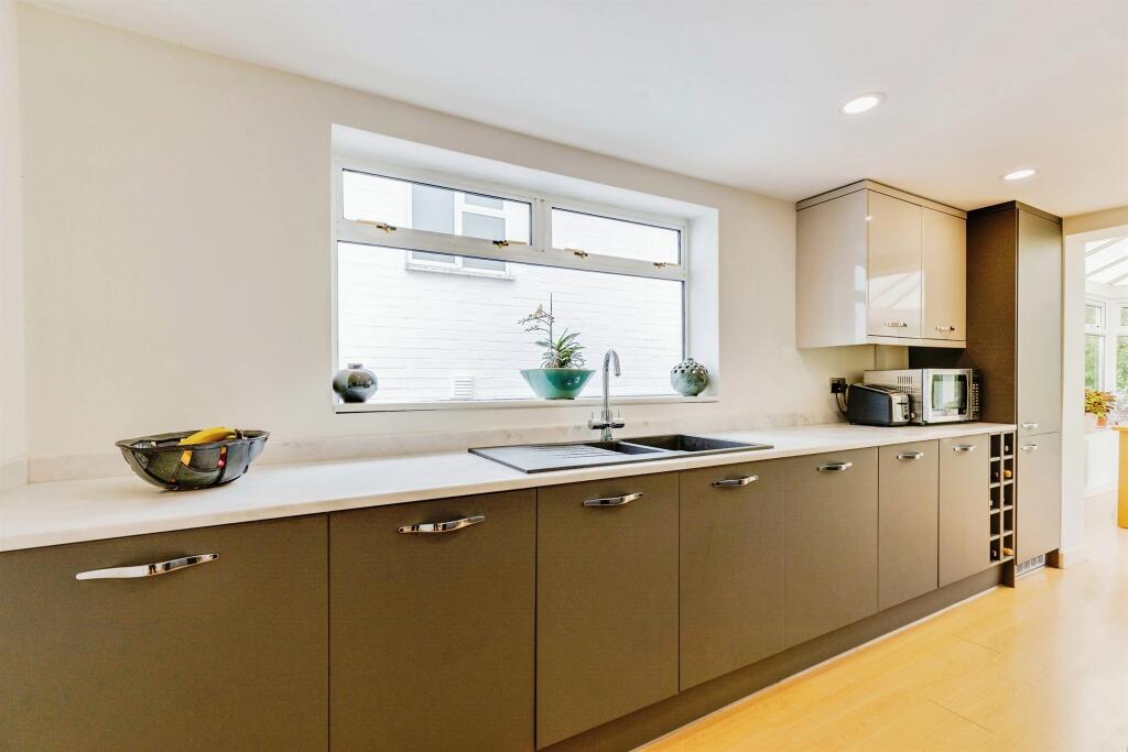 Additional property image - The Rise, Llanishen, Cardiff