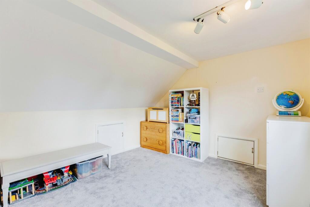 Additional property image - The Rise, Llanishen, Cardiff