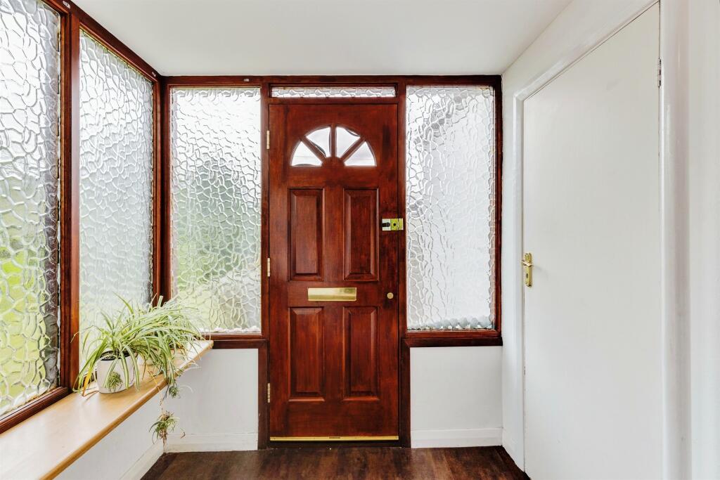 Additional property image - The Rise, Llanishen, Cardiff