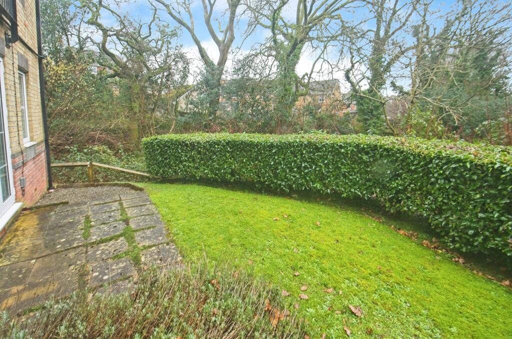 Additional property image - Heol Llinos, Thornhill, Cardiff