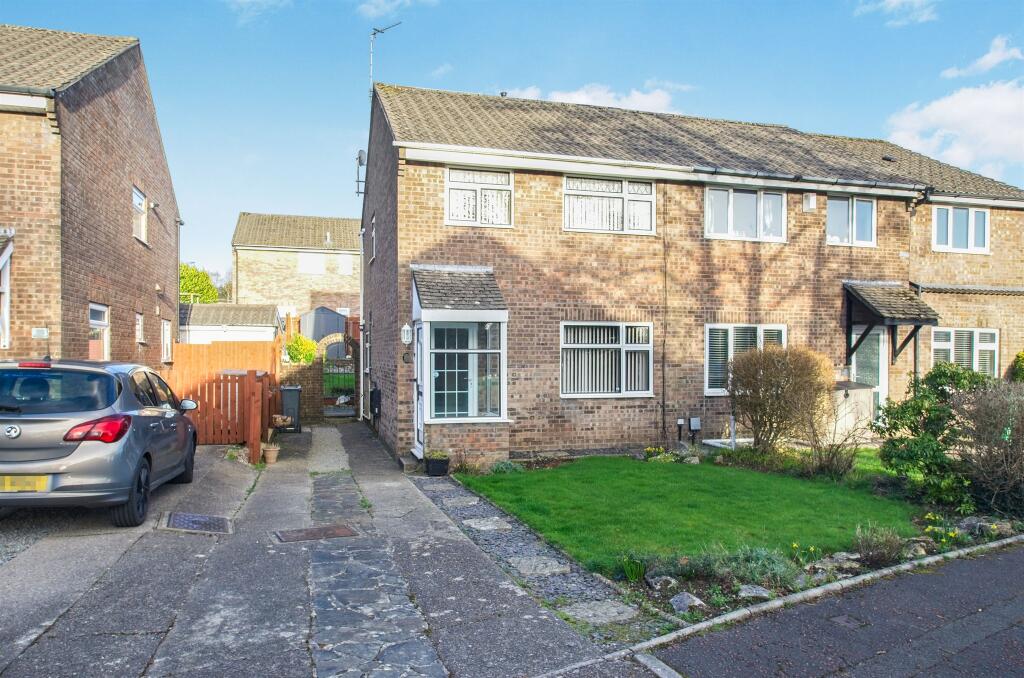 Main image of property: Bryn Glas, Thornhill, CARDIFF
