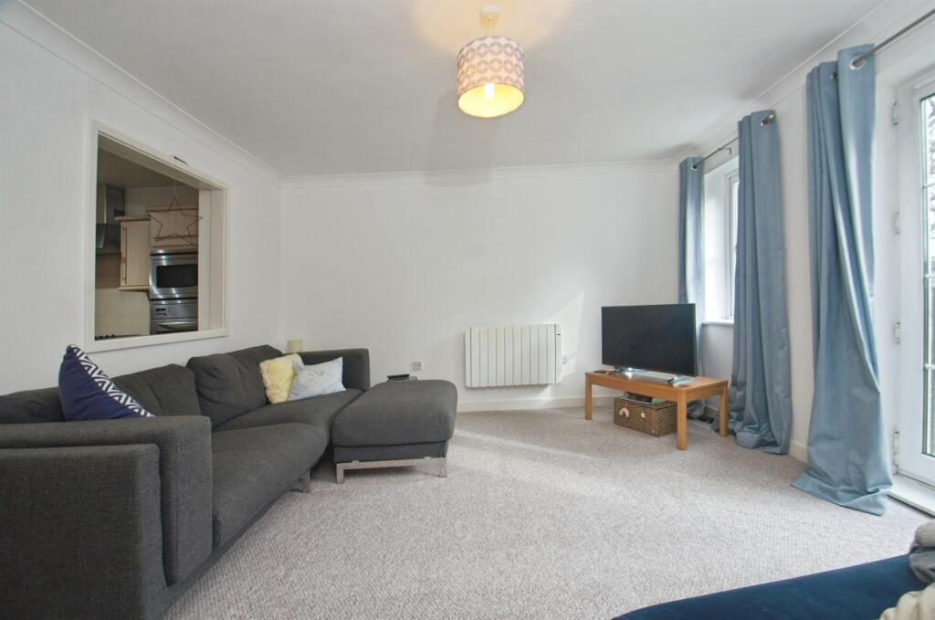 Main image of property: Heol Llinos, Thornhill, Cardiff