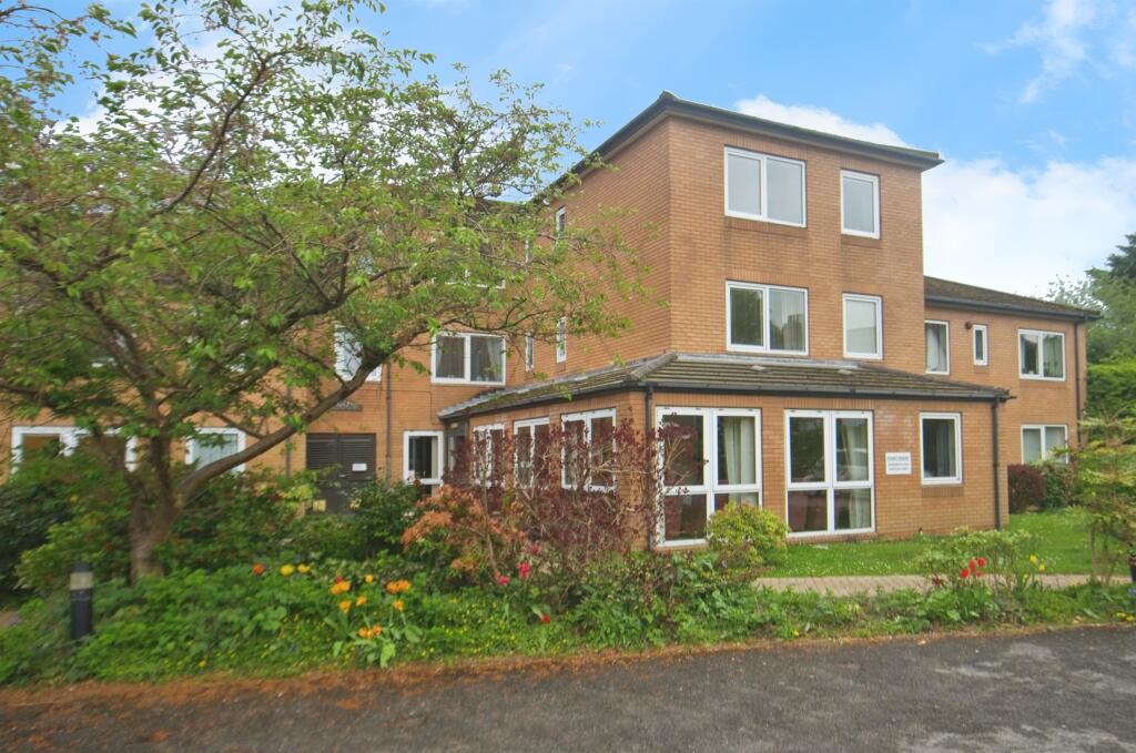 Main image of property: Heol Hir, Llanishen, Cardiff