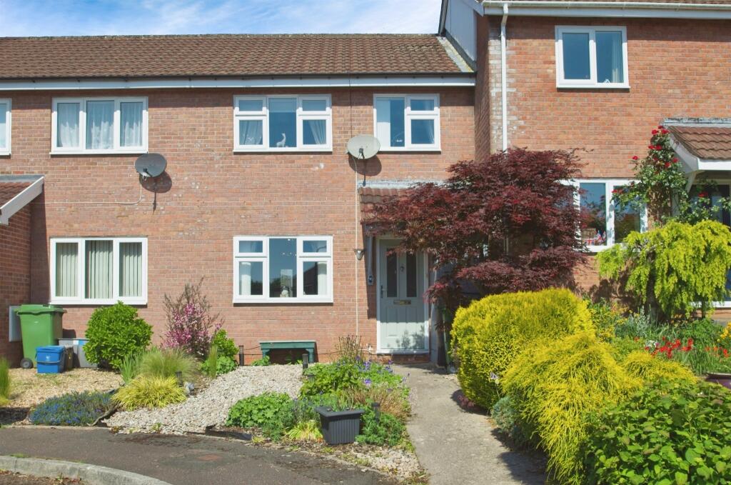 Main image of property: Oakridge, Thornhill, Cardiff