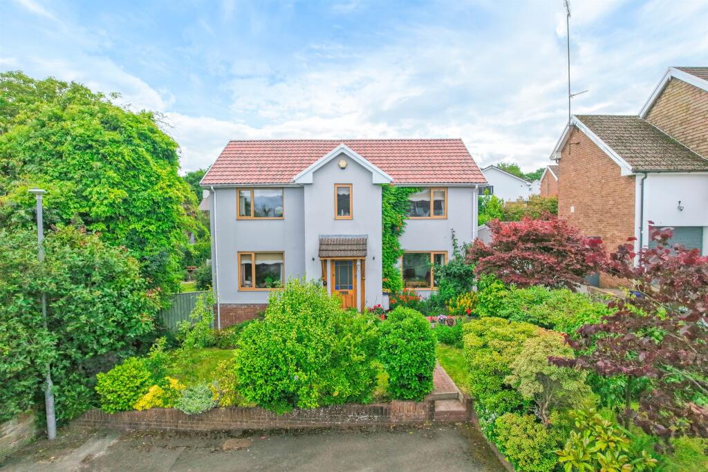 Main image of property: Padarn Close, Lakeside, Cardiff