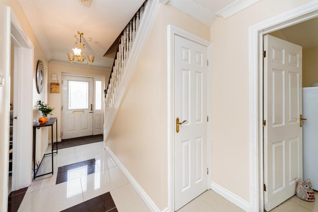 4 bedroom detached house for sale in Llewelyn Goch, St. Fagans, Cardiff