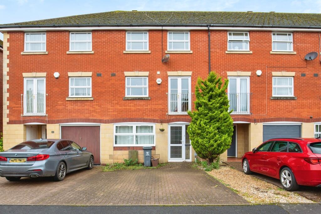 4 bedroom town house for sale in Clos Coed Hir, Whitchurch, Cardiff, CF14