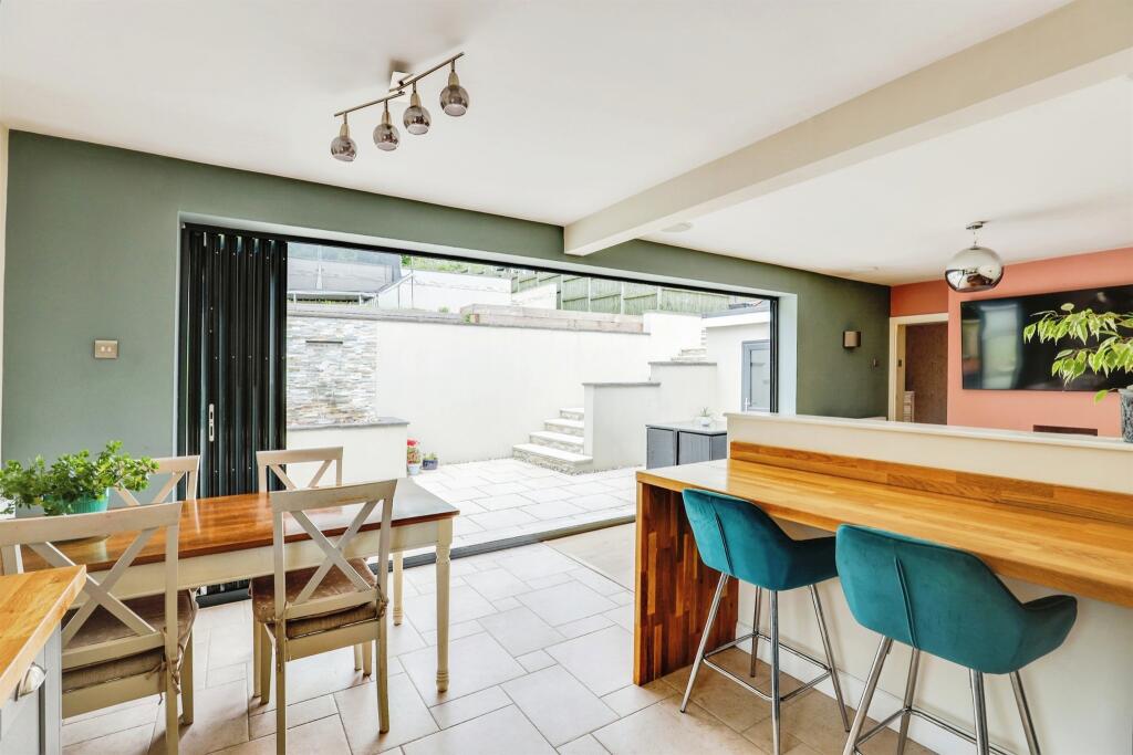 Additional property image - Caer Wenallt, Pantmawr, Cardiff