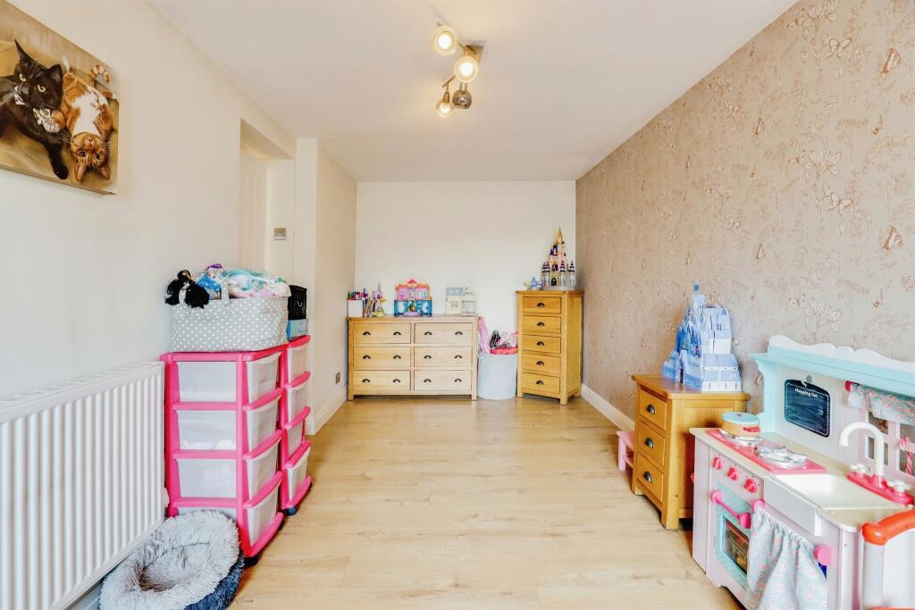 Additional property image - Caer Wenallt, Pantmawr, Cardiff