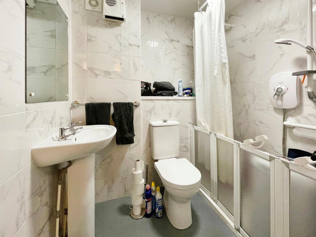 Additional property image - Velindre Road, Cardiff