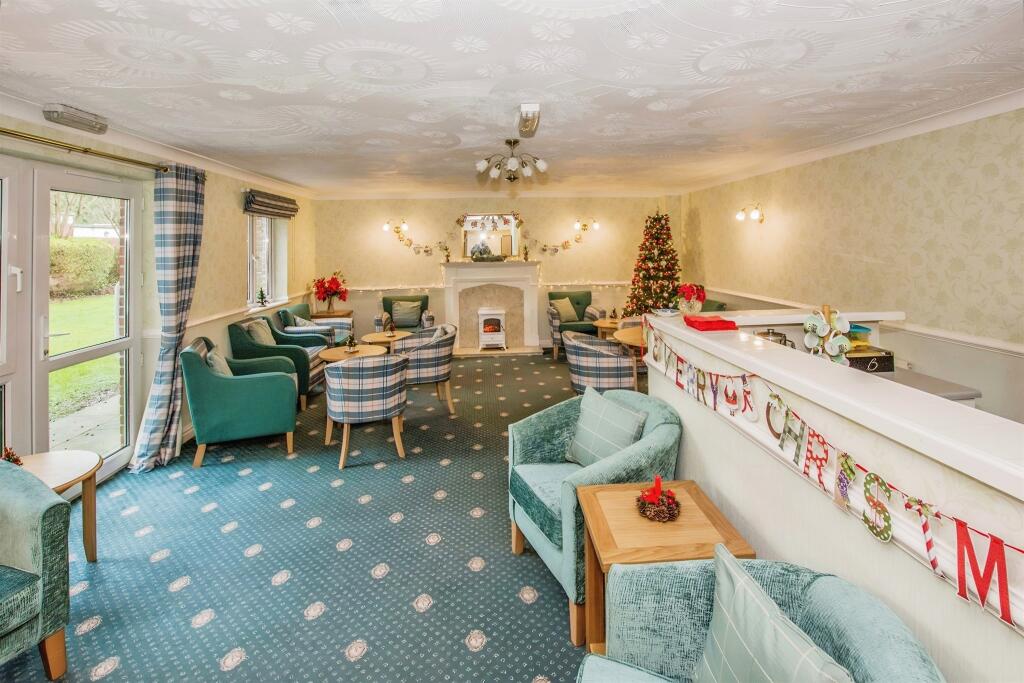 Additional property image - Velindre Road, Cardiff