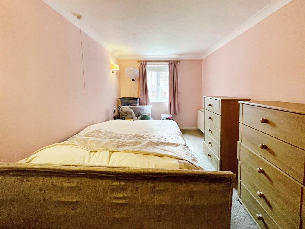 Additional property image - Velindre Road, Cardiff