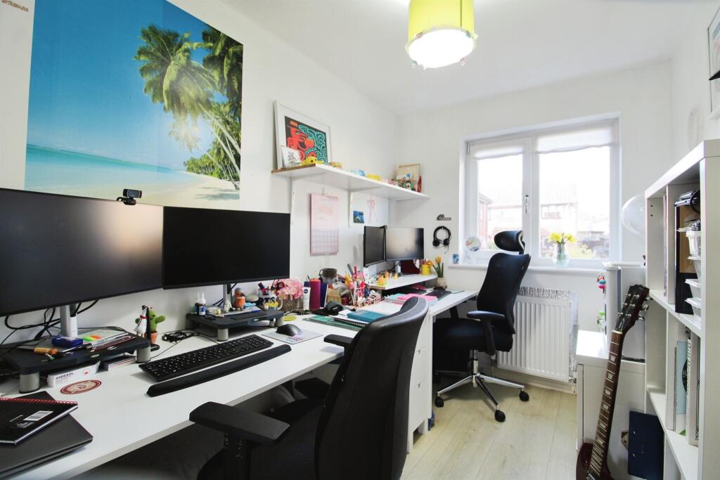 Additional property image - Southglade, Gwaelod-Y-Garth, Cardiff