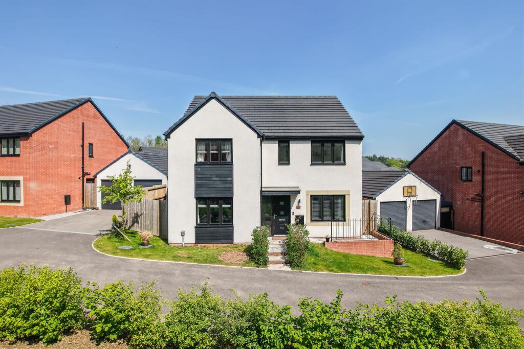 Main image of property: Clos Rhys Meurug, Capel Llanilltern, Cardiff