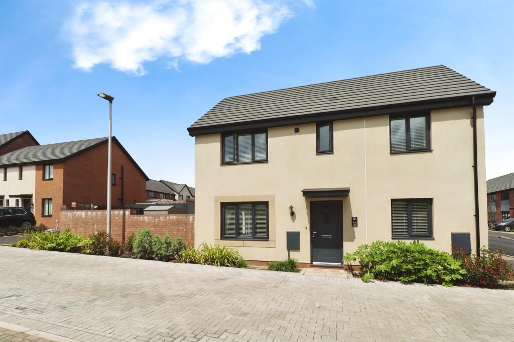 Main image of property: Gwern Gwynfael, Capel Llanilltern, Cardiff