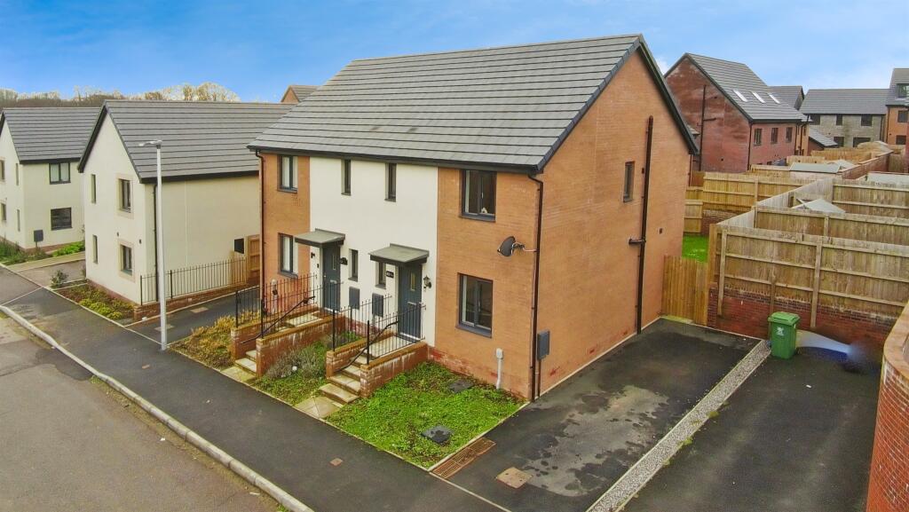 Main image of property: Gwern Gwynfael, Capel Llanilltern, Cardiff