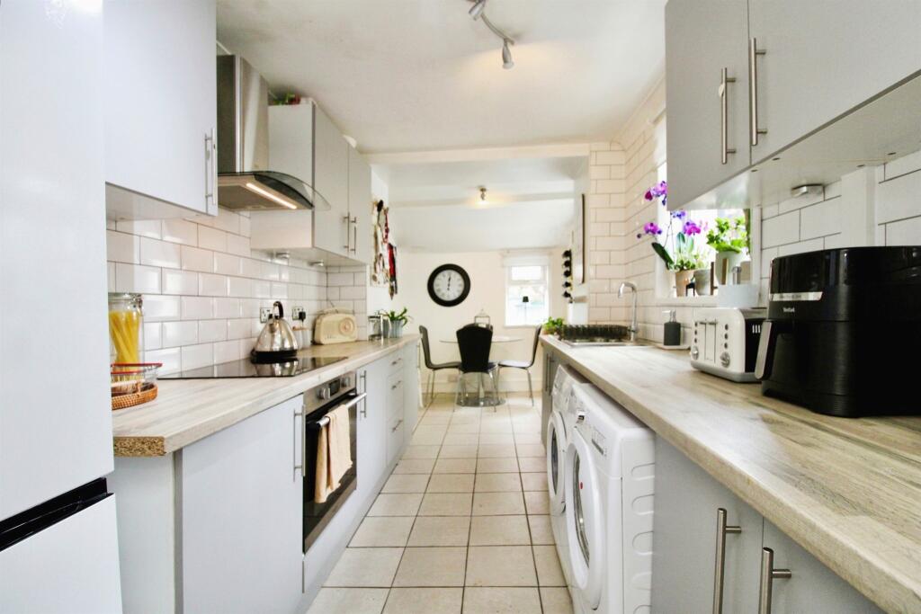 Additional property image - Courtenay Road, BARRY