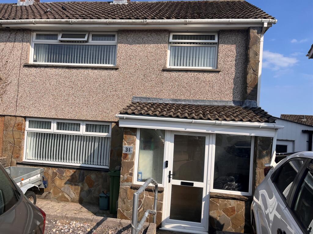 3 bedroom semidetached house for sale in Winston Road, Barry, CF62