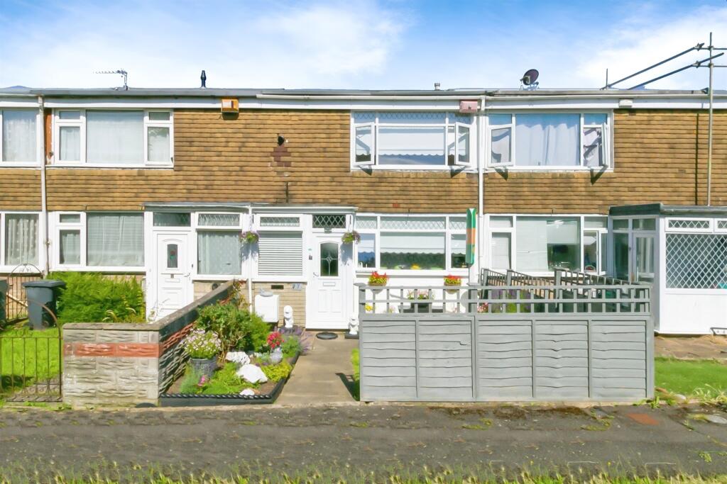 Main image of property: Blackwell Close, Barry