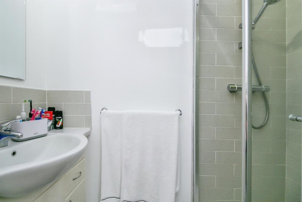 Additional property image - Thistle Close, Barry