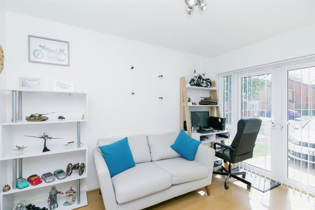 Additional property image - Thistle Close, Barry