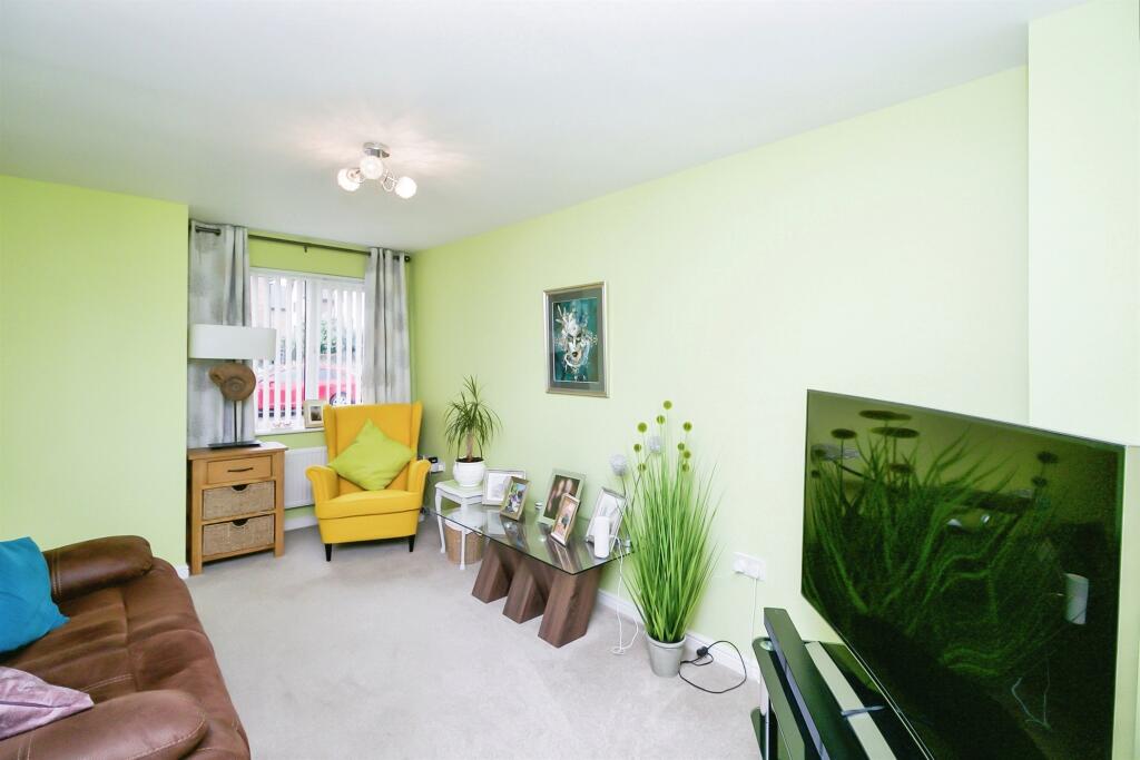 Additional property image - Harbour Walk, Barry