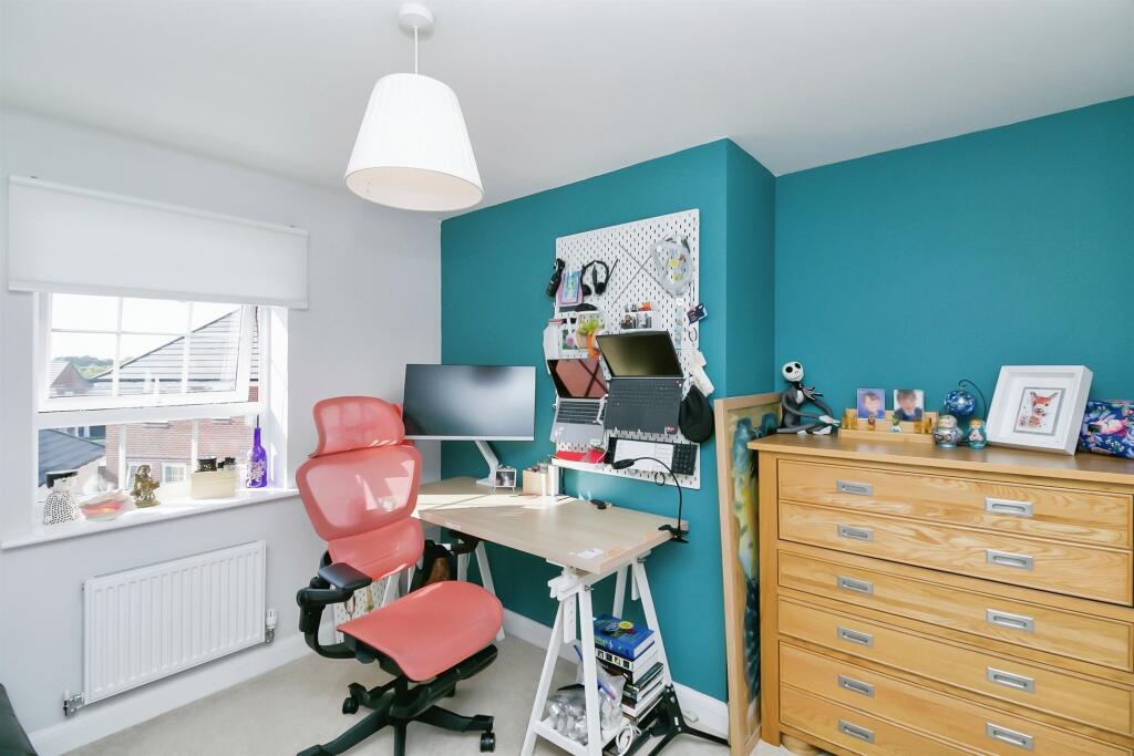 Additional property image - Rhodfa'r Hurricane, St. Athan, Barry