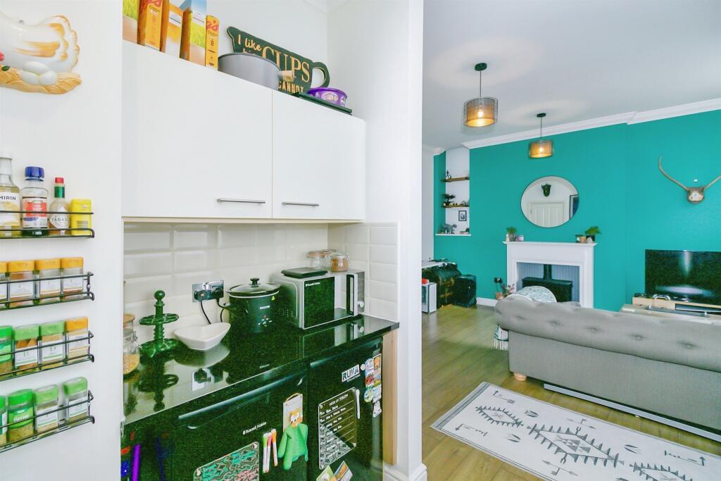 Additional property image - Windsor Road, Barry