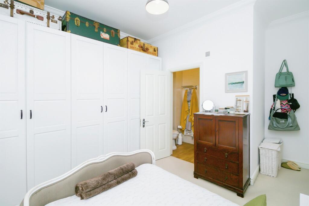 Additional property image - Windsor Road, Barry