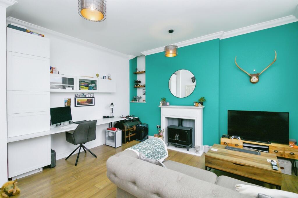 Additional property image - Windsor Road, Barry
