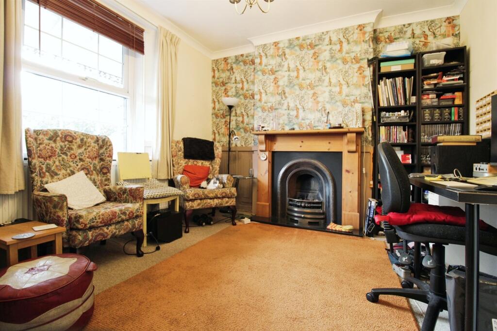 Additional property image - Barry Road, Barry