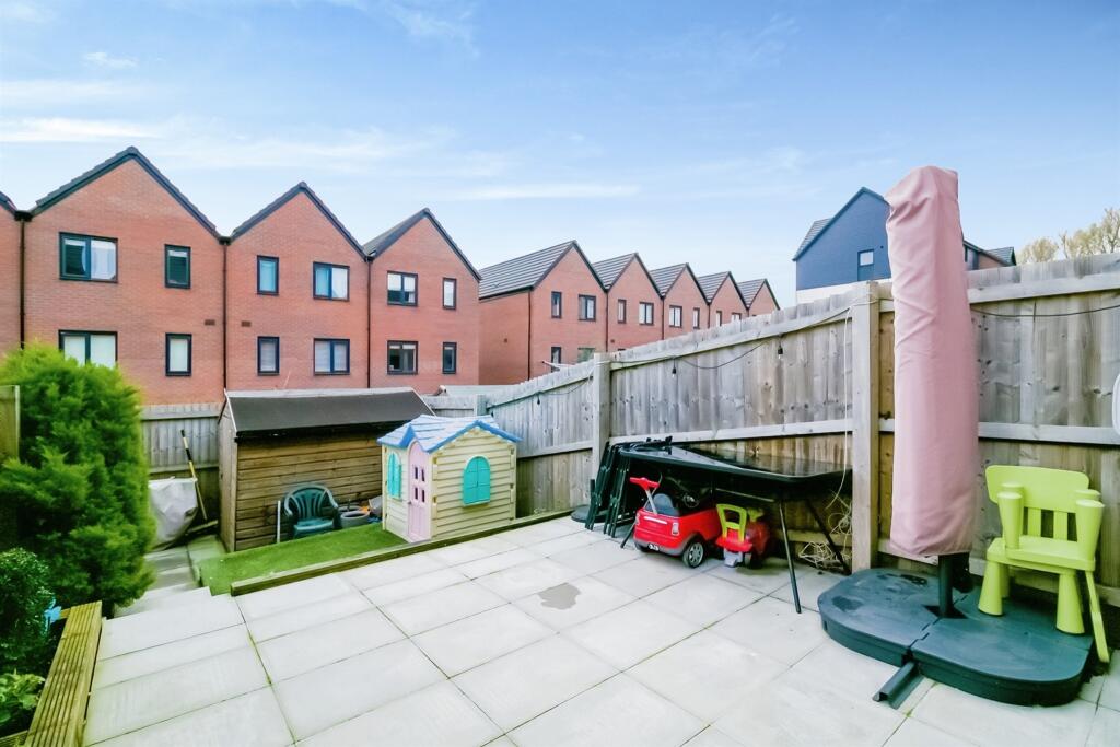 Additional property image - Cei Tir Y Castell, Barry