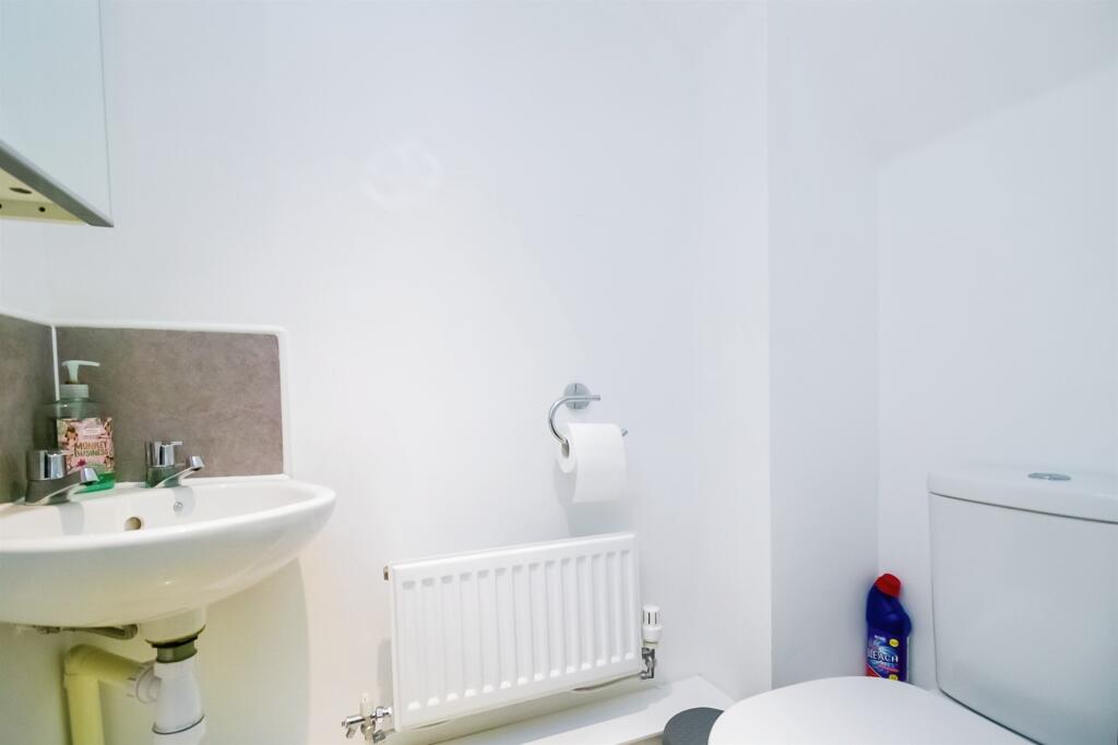 Additional property image - Cei Tir Y Castell, Barry