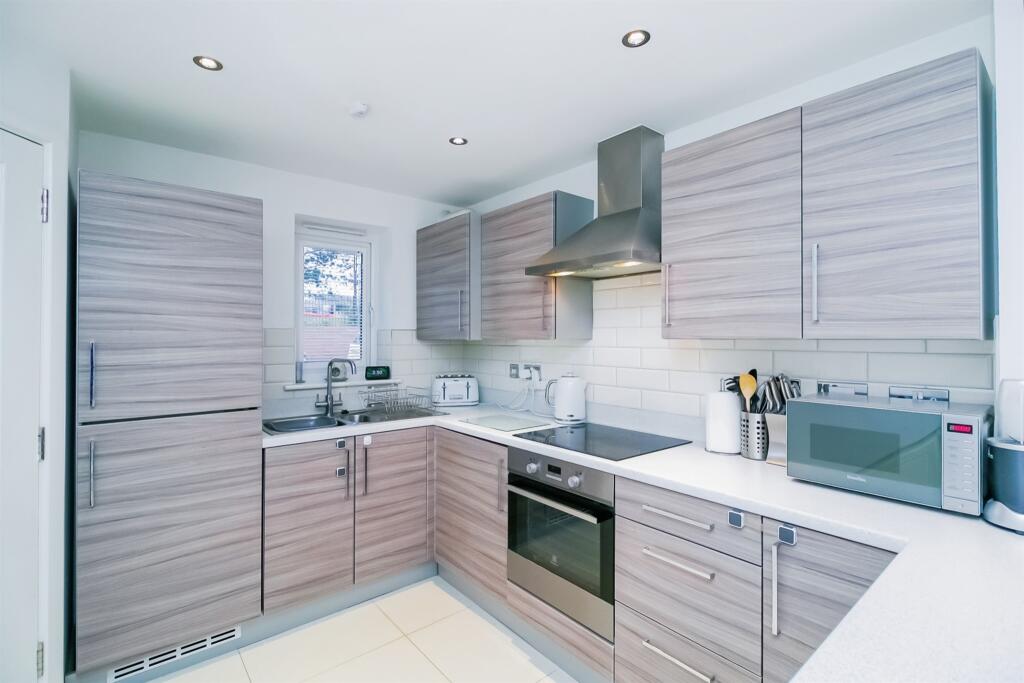 Additional property image - Cei Tir Y Castell, Barry
