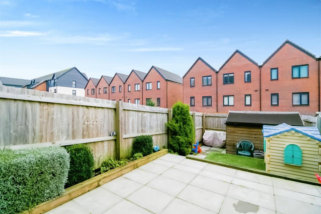 Additional property image - Cei Tir Y Castell, Barry