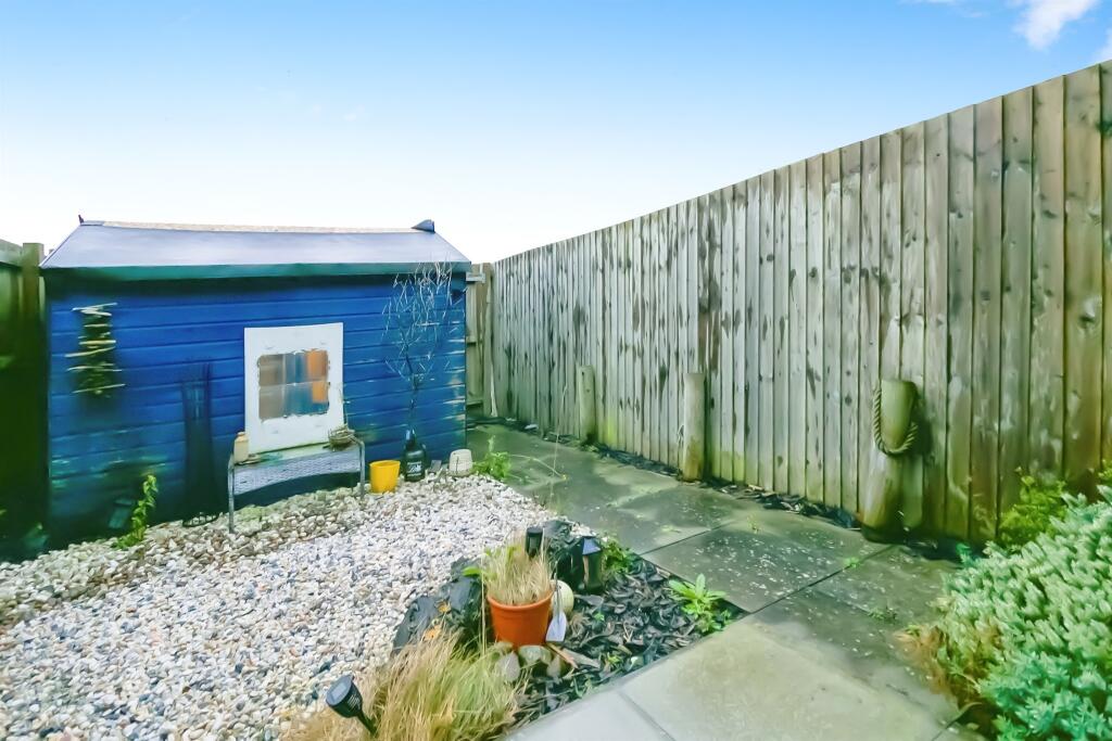 Additional property image - Clos Onnen, Barry