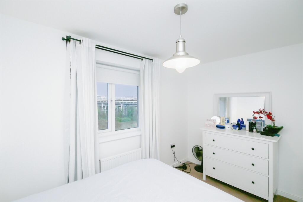 Additional property image - Clos Onnen, Barry